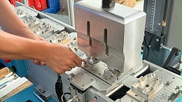 超声波焊接：赋予发条玩具持久生命力的秘密工艺