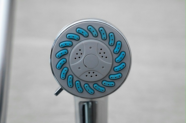 超声波焊接花洒