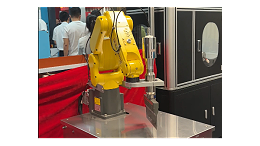 全自动机械臂超声波切割案例