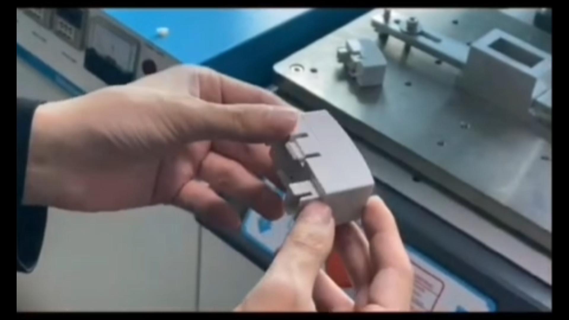 灵高超声波-电器配件焊接