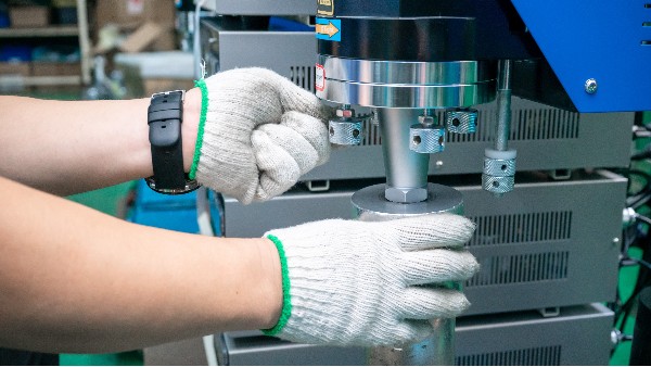 Apsonic超声波焊接机电流过载报警？灵高超声波四步方案高效解决