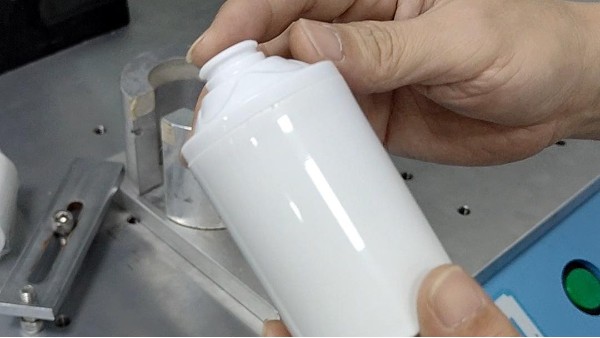 PP材质水龙头滤芯外壳焊接